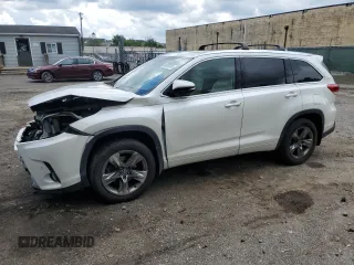 2018 Toyota Highlander Limited z VIN 5TDDZRFH0JS903451, wystawiony jako Copart lot #55882835 z przebiegiem 69 121 mil mil oraz Szkoda całkowita • Salvage title. Historia ofert i sprzedaży dostępna na DreamBid. Obrazek 1.