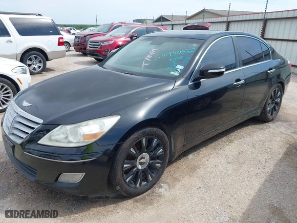 2009 Hyundai Genesis with VIN KMHGC46E09U023070, listed as a IAAI auction lot 41940565 with 152,028 mi miles. Bid and sale history available at carsss.com. Image 2.