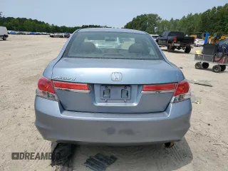 2012 Honda Accord EX z VIN 1HGCP2F75CA015134, wystawiony jako Copart lot #57617385 z przebiegiem 191 924 mil mil oraz Czysty tytuł • Clean title. Historia ofert i sprzedaży dostępna na DreamBid. Obrazek 6.