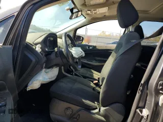 2020 Ford EcoSport SE z VIN MAJ3S2GE8LC319479, wystawiony jako Copart lot #49800725 z przebiegiem 111 543 mil mil oraz Szkody całkowita. Historia ofert i sprzedaży dostępna na DreamBid. Obrazek 7.