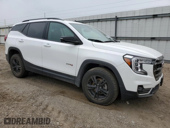 2023 GMC Terrain AT4 с VIN 3GKALYEGXPL232106, выставлен на аукционе Copart как лот 54797255 с пробегом 24 455 миль миль и Списание • Salvage title. История ставок и продаж доступна на DreamBid. Изображение 4.