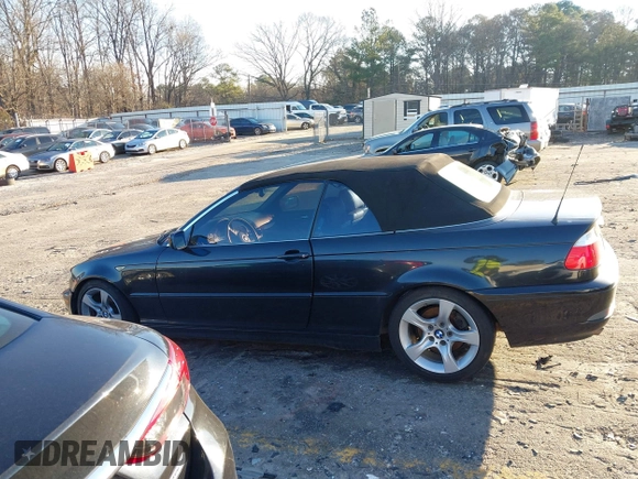 2004 BMW 3 Series 325Ci with VIN WBABW33414PL34071, listed as a IAAI auction lot 41594181 with 207,483 mi miles. Bid and sale history available at carsss.com. Image 14.