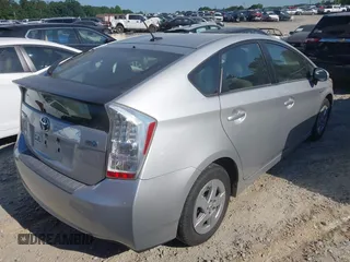 2010 Toyota Prius II z VIN JTDKN3DU6A0012440, wystawiony jako IAAI lot #42324818 z przebiegiem 260 601 mil mil oraz . Historia ofert i sprzedaży dostępna na DreamBid. Obrazek 4.