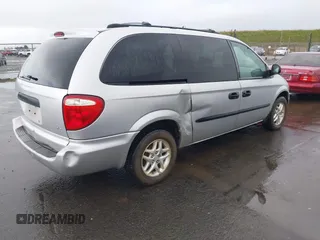 2003 Dodge Caravan SE with VIN 1D4GP24353B236925, listed as a IAAI auction lot 41579391 with 214,367 mi miles. Bid and sale history available at carsss.com. Image 4.