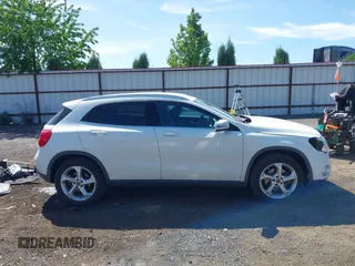 2018 Mercedes-Benz GLA 250 z VIN WDCTG4GB7JJ417354, wystawiony jako IAAI lot #42349802 z przebiegiem 84 011 mil mil oraz . Historia ofert i sprzedaży dostępna na DreamBid. Obrazek 14.