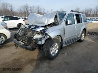 2011 Nissan Pathfinder Silver with VIN 5N1AR1NBXBC628980, listed as a Copart auction lot 85358044 with 0 mi miles and Salvage Title. Bid and sale history available at carsss.com. Image 1.