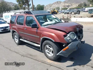 2002 Nissan Xterra XE z VIN 5N1ED28T22C503143, wystawiony jako IAAI lot #42215012 z przebiegiem 236 895 mil mil oraz . Historia ofert i sprzedaży dostępna na DreamBid. Obrazek 1.