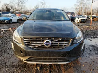 2016 Volvo XC60 T5 Premier with VIN YV4612RK8G2837274, listed as a Copart auction lot 43344145 with 96,780 mi miles and Salvage Title. Bid and sale history available at carsss.com. Image 5.
