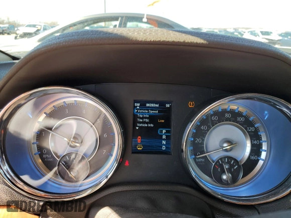 2014 Chrysler 300 C with VIN 2C3CCAKT8EH287743, listed as a Copart auction lot 46525465 with 86,282 mi miles and Salvage Title. Bid and sale history available at DreamBid. Image 9.