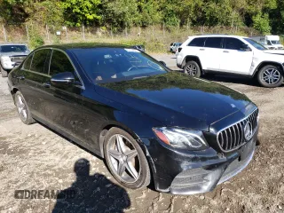 2017 Mercedes-Benz E-Class E 300 Luxury with VIN WDDZF4KB1HA053166, listed as a Copart auction lot 60332802 with 59,835 mi miles. Bid and sale history available at carsss.com. Image 1.
