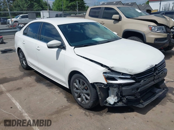 2013 Volkswagen Jetta SE with VIN 3VWDX7AJ1DM319114, listed as a IAAI auction lot 42295095 with 164,583 mi miles and . Bid and sale history available at DreamBid. Image 1.