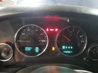 2013 Jeep Wrangler Unlimited Sport z VIN 1C4BJWDG5DL529707, wystawiony jako Copart lot #48436325 z przebiegiem 142 661 mil mil oraz Szkoda całkowita • Salvage title. Historia ofert i sprzedaży dostępna na DreamBid. Obrazek 9.