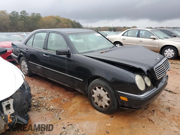 1998 Mercedes-Benz E 320 with VIN WDBJF25F0WA684027, listed as a Copart auction lot 82171114 with 259,427 mi miles and Salvage Title. Bid and sale history available at DreamBid. Image 4.