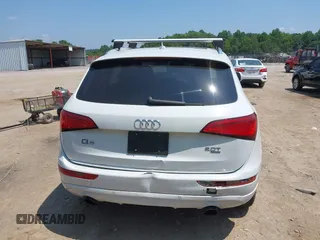 2015 Audi Q5 Premium Plus z VIN WA1LFAFP8FA016966, wystawiony jako IAAI lot #42602425 z przebiegiem 148 372 mil mil oraz . Historia ofert i sprzedaży dostępna na DreamBid. Obrazek 6.