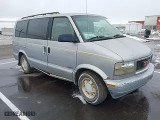 1997 GMC Safari Passenger with VIN 1GKEL19W2VB506844, listed as a IAAI auction lot 41719861 with NaN miles. Bid and sale history available at carsss.com. Image 1.