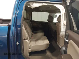 2015 GMC Sierra 2500HD Denali z VIN 1GT120E86FF655301, wystawiony jako IAAI lot #41965001 z przebiegiem 74 136 mil mil oraz . Historia ofert i sprzedaży dostępna na DreamBid. Obrazek 8.