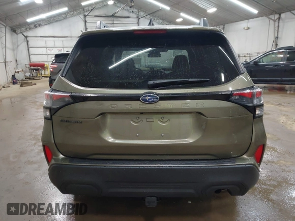 2025 Subaru Forester Premium with VIN JF2SLDDC9SH438517, listed as a IAAI auction lot 42503076 with 7,773 mi miles and . Bid and sale history available at DreamBid. Image 16.