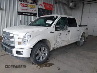 2015 Ford F-150 XLT z VIN 1FTEW1EF0FFB70257, wystawiony jako IAAI lot #42084443 z przebiegiem 123 351 mil mil oraz . Historia ofert i sprzedaży dostępna na DreamBid. Obrazek 2.