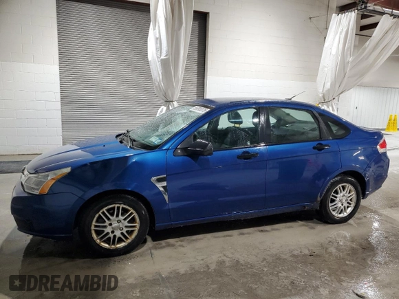 2008 Ford Focus SE with VIN 1FAHP35NX8W155366, listed as a Copart auction lot 56095375 with 123,344 mi miles and Salvage Title. Bid and sale history available at DreamBid. Image 1.