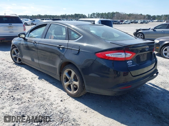2015 Ford Fusion SE with VIN 3FA6P0HD9FR167131, listed as a IAAI auction lot 41619300 with 88,159 mi miles and . Bid and sale history available at DreamBid. Image 3.