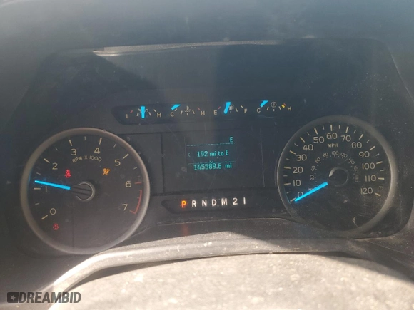 2015 Ford F-150 XLT with VIN 1FTFX1EFXFKD92667, listed as a Copart auction lot 48173725 with 145,589 mi miles and Salvage Title. Bid and sale history available at carsss.com. Image 9.