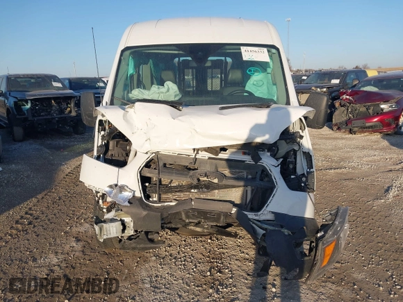 2020 Ford Transit Passenger XL with VIN 1FBAX2C8XLKA89036, listed as a IAAI auction lot 41456332 with 31,414 mi miles and . Bid and sale history available at DreamBid. Image 12.