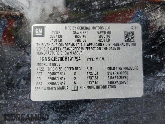 2012 Chevrolet Suburban LT z VIN 1GNSKJE79CR191794, wystawiony jako Copart lot #53699425 z przebiegiem 129 264 mil mil oraz Czysty tytuł • Clean title. Historia ofert i sprzedaży dostępna na DreamBid. Obrazek 12.