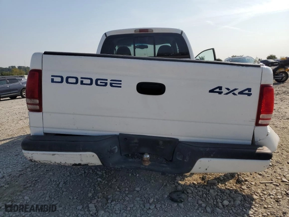 2000 Dodge Dakota Sport with VIN 1B7GG22N0YS547574, listed as a Copart auction lot 69222114 with 175,072 mi miles and Salvage Title. Bid and sale history available at carsss.com. Image 6.