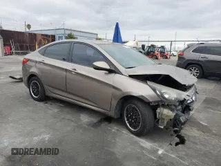2012 Hyundai Accent GLS z VIN KMHCT4AE9CU187186, wystawiony jako Copart lot #50364835 z przebiegiem 85 638 mil mil oraz Szkody całkowita. Historia ofert i sprzedaży dostępna na DreamBid. Obrazek 4.