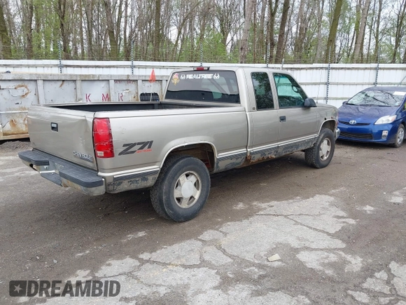 1998 Chevrolet Silverado 1500 with VIN 1GCEK19R6WR112281, listed as a IAAI auction lot 42180075 with 185,399 mi miles and . Bid and sale history available at DreamBid. Image 4.