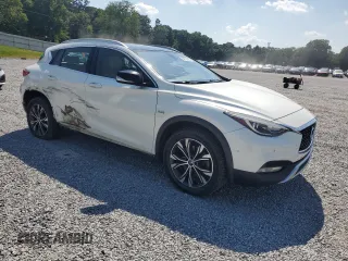 2018 Infiniti QX30 Premium z VIN SJKCH5CR5JA049491, wystawiony jako Copart lot #59733695 z przebiegiem 211 324 mil mil oraz Szkoda całkowita • Salvage title. Historia ofert i sprzedaży dostępna na DreamBid. Obrazek 4.