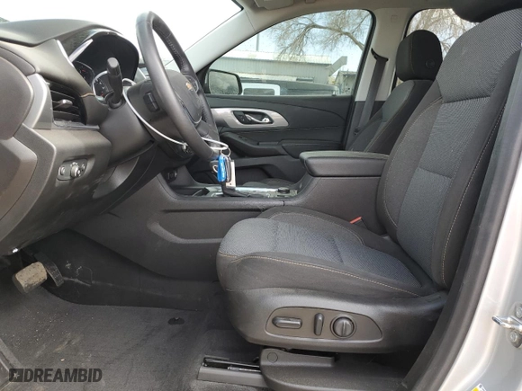 2021 Chevrolet Traverse LT Cloth with VIN 1GNEVGKW4MJ266047, listed as a Copart auction lot 44637895 with 26,951 mi miles and Salvage Title. Bid and sale history available at carsss.com. Image 7.