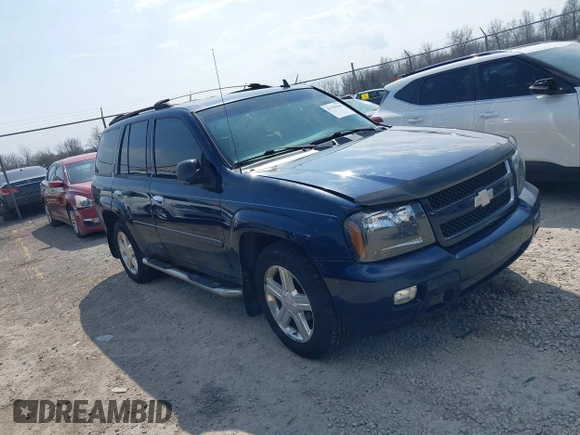 2008 Chevrolet TrailBlazer LT w/3LT with VIN 1GNDT13SX82238036, listed as a IAAI auction lot 41787961 with 188,670 mi miles. Bid and sale history available at carsss.com. Image 1.