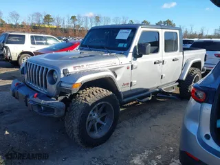 2020 Jeep Gladiator Rubicon with VIN 1C6JJTBG3LL146111, listed as a IAAI auction lot 41549848 with 60,054 mi miles. Bid and sale history available at carsss.com. Image 17.