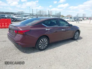 2024 Nissan Altima SV with VIN 1N4BL4DV1RN407831, listed as a IAAI auction lot 41979817 with 44,829 mi miles and . Bid and sale history available at DreamBid. Image 4.