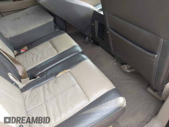 2007 Ford Expedition Eddie Bauer with VIN 1FMFU18577LA36874, listed as a IAAI auction lot 42417680 with Not provided miles and . Bid and sale history available at DreamBid. Image 8.