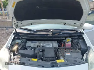 2013 Toyota Prius One z VIN JTDKN3DUXD5553157, wystawiony jako IAAI lot #42409329 z przebiegiem 192 895 mil mil oraz . Historia ofert i sprzedaży dostępna na DreamBid. Obrazek 9.