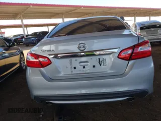 2016 Nissan Altima S z VIN 1N4AL3AP2GN329374, wystawiony jako IAAI lot #42291578 z przebiegiem 112 933 mil mil oraz . Historia ofert i sprzedaży dostępna na DreamBid. Obrazek 17.