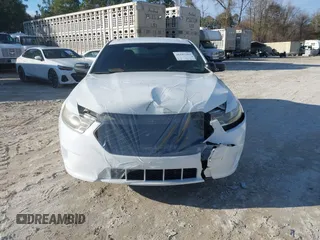 2014 Ford Police Interceptor z VIN 1FAHP2MK2EG125804, wystawiony jako IAAI lot #41297103 z przebiegiem 99 340 mil mil oraz . Historia ofert i sprzedaży dostępna na DreamBid. Obrazek 12.