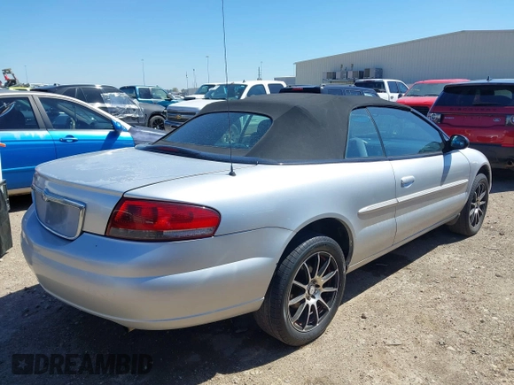 2005 Chrysler Sebring with VIN 1C3EL45RX5N502685, listed as a IAAI auction lot 41764508 with 161,690 mi miles and . Bid and sale history available at DreamBid. Image 4.