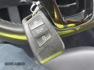 2019 Volkswagen Jetta SEL с VIN 3VWE57BU6KM009492, выставлен на аукционе IAAI как лот 42104094 с пробегом 137 087 миль миль и . История ставок и продаж доступна на DreamBid. Изображение 11.