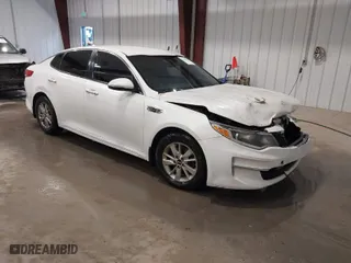 2016 Kia Optima LX with VIN KNAGT4L30G5072605, listed as a IAAI auction lot 41562330 with 152,320 mi miles. Bid and sale history available at carsss.com. Image 1.