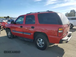 2002 Chevrolet Tahoe LS with VIN 1GNEC13V12R324266, listed as a Copart auction lot 87648155 with 204,118 mi miles and Salvage Title. Bid and sale history available at carsss.com. Image 2.