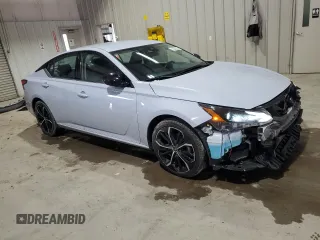 2024 Nissan Altima SR with VIN 1N4BL4CV2RN332610, listed as a Copart auction lot 61487425 with 29,005 mi miles and Clean title. Bid and sale history available at DreamBid. Image 4.