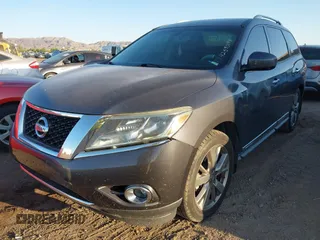 2014 Nissan Pathfinder Platinum with VIN 5N1AR2MN4EC731530, listed as a IAAI auction lot 42590194 with 152,269 mi miles and . Bid and sale history available at DreamBid. Image 2.