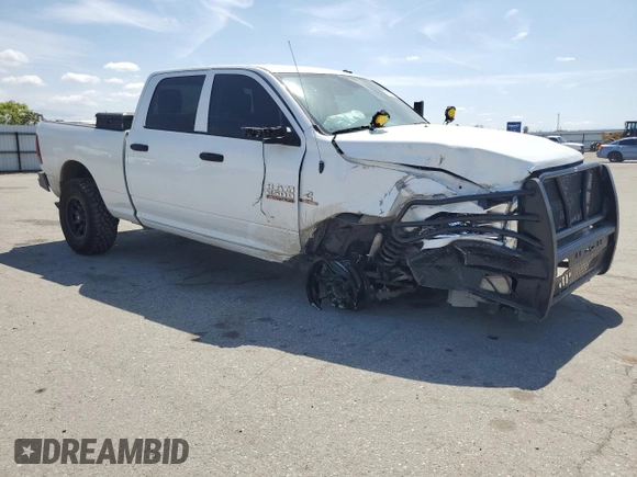 2015 Ram 2500 Tradesman with VIN 3C6UR5CLXFG611434, listed as a Copart auction lot 52173785 with 255,665 mi miles and Salvage title. Bid and sale history available at DreamBid. Image 4.