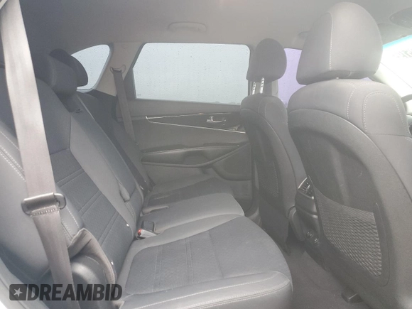 2020 Kia Sorento LX with VIN 5XYPG4A56LG612147, listed as a Copart auction lot 46925195 with 95,835 mi miles and Clean Title. Bid and sale history available at DreamBid. Image 11.