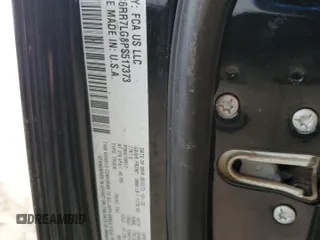 2023 Ram 1500 SLT z VIN 1C6RR7LG8PS517373, wystawiony jako Copart lot #53903705 z przebiegiem 38 176 mil mil oraz Nie do naprawy • Non repairable. Historia ofert i sprzedaży dostępna na DreamBid. Obrazek 13.