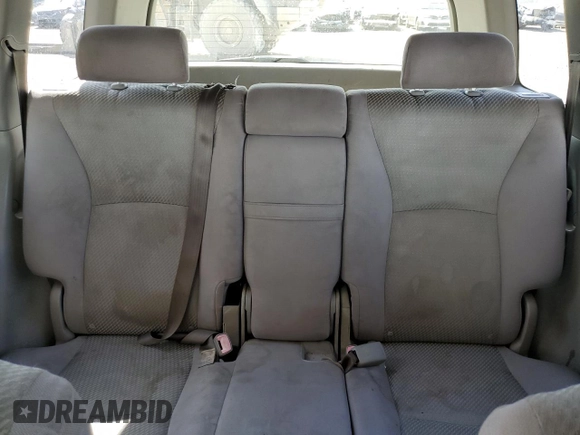 2006 Toyota Highlander z VIN JTEGP21AX60100902, wystawiony jako Copart lot #44337705 z przebiegiem 213 169 mil mil oraz Szkoda całkowita • Salvage title. Historia ofert i sprzedaży dostępna na DreamBid. Obrazek 10.