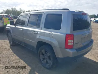 2016 Jeep Patriot Sport with VIN 1C4NJRBBXGD709026, listed as a IAAI auction lot 42207952 with 190,408 mi miles and . Bid and sale history available at DreamBid. Image 3.